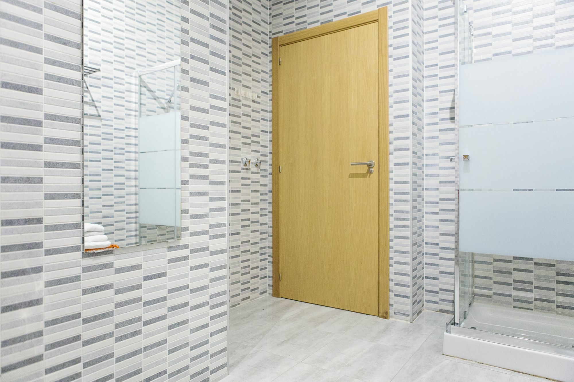 Suncity Refino Oriental Con Piscina مالقة المظهر الخارجي الصورة